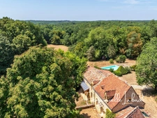 Propriété en pierre avec maison d’amis, piscine et 2,5 hectares LALINDE (24)