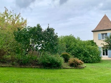 Maison périgourdine avec piscine, verger et 1 ha – campagne de Bergerac
