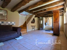 Maison de caractère avec dépendance, patio, jardin et jacuzzi – Saint-Georges-de-Montclard, 20/25 min de Bergerac
