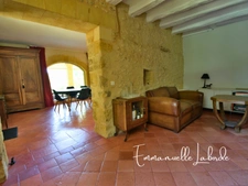 Propriété en pierre avec maison d’amis, piscine et 2,5 hectares LALINDE (24)