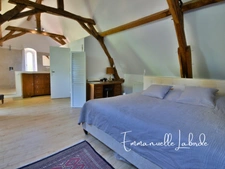 Propriété en pierre avec maison d’amis, piscine et 2,5 hectares LALINDE (24)