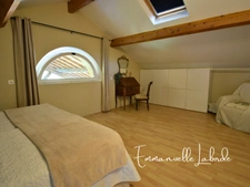 Propriété en pierre avec maison d’amis, piscine et 2,5 hectares LALINDE (24)