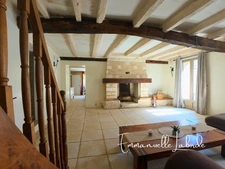 Maison de caractère avec dépendance, patio, jardin et jacuzzi – Saint-Georges-de-Montclard, 20/25 min de Bergerac