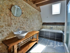 Maison de caractère avec dépendance, patio, jardin et jacuzzi – Saint-Georges-de-Montclard, 20/25 min de Bergerac