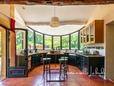Propriété en pierre avec maison d’amis, piscine et 2,5 hectares LALINDE (24)