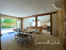 Maison de caractère avec dépendance, patio, jardin et jacuzzi – Saint-Georges-de-Montclard, 20/25 min de Bergerac