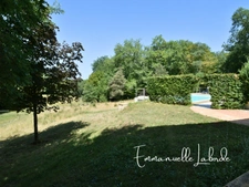 Propriété en pierre avec maison d’amis, piscine et 2,5 hectares LALINDE (24)