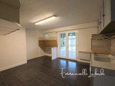 Maison de ville 4 chambres avec piscine et accès privé à la rivière – Bergerac (24)