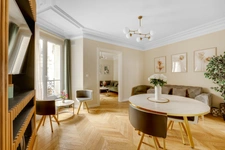 A vendre - Paris 17ème - Quartier des Ternes - 70m2 - 4 pièces - 2 chambres (possibilité 3) - Entièrement rénové