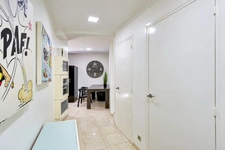 Exclusivité - A vendre - Appartement très lumineux - Balcon - 5 pièces - 4 chambres possibles - Cuisine indépendante - Cave et Parking - Adresse prestigieuse