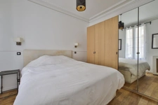 A vendre - Exclusivité - Passy/La Muette - Appartement traversant - Charmant 2 pièces - RDC sur cour - Parfaitement agencé