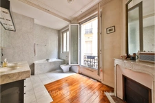 A vendre - Appartement haussmannien - 6 pièces - 4 chambres - Charme - Emplacement recherché - Quartier des Ternes