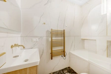 A vendre - Paris 17ème - Quartier des Ternes - 70m2 - 4 pièces - 2 chambres (possibilité 3) - Entièrement rénové
