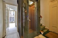 A vendre - Exclusivité - Passy/La Muette - Appartement traversant - Charmant 2 pièces - RDC sur cour - Parfaitement agencé