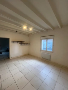 Secteur calme et recherché - 3 chambres - L'ISLE D'ESPAGNAC (16)