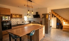 Maison de Caractère Rénovée – 3 chambres- Potentiel d'Extension Unique