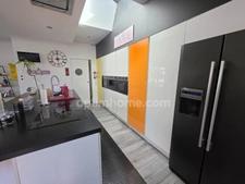 Maison contemporaine de plain-pied à vendre de 5 pièces à LEOGNAN (33)
