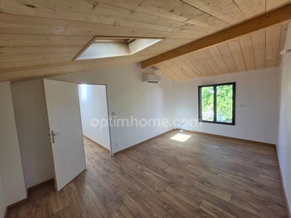 Maison neuve contemporaine à vendre 5 pièces MERIGNAC quartier Saint Augustin/ La Glacière (33)