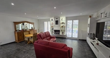 À vendre – Maison plain pied de 110 m² avec piscine, garage et dépendances, CESTAS (33)