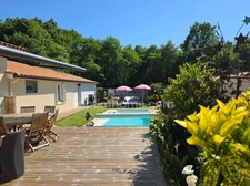 Maison de charme, volumes et prestations extérieures sur Léognan (33)