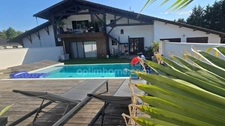Maison spacieuse et atypique à vendre, 4 pièces à Villenave d'Ornon (33)