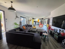 Maison contemporaine de plain-pied à vendre de 5 pièces à LEOGNAN (33)