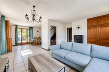 Maison familiale, 6 pièces aux beaux volumes et au fort potentiel à Pessac (33)