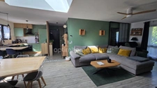 Maison de plain-pied à vendre, 6 pièces, avec piscine à LEOGNAN (33)