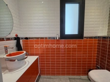 Maison contemporaine de plain-pied à vendre de 5 pièces à LEOGNAN (33)