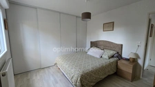Appartement contemporain à vendre 3 pièces avec terrasse sur Pessac (33)