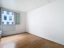 SAINT OUEN - 2 PIÈCES 37m² LC - 4ÈME ÉTAGE AVEC ASCENSEUR