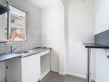 SAINT OUEN - 2 PIÈCES 37m² LC - 4ÈME ÉTAGE AVEC ASCENSEUR