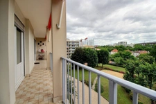 MAISONS ALFORT - LOCATION NON MEUBLÉE- 5 PIÈCES 95M2 AVEC BOX ET CAVE - 4ÈME ÉTAGE AVEC ASCENSEUR