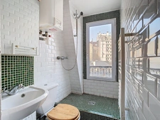 QUARTIER BELLEVILLE - METRO JOURDAIN - STUDIO 18,64m2 AU SOL