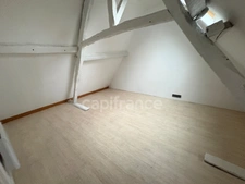 EXCLUSIVITE-FLINES-LEZ-RACHES Maison Semi plain-pied de 68m2 avec cour