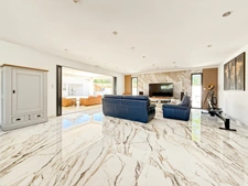 PROPRIETE DE 250 M2 SUR 3276 M2 DE TERRAIN- 4 SUITES PARENTALES - PISCINE 14 X 3M - POLL HOUSE - 2 GARAGES- BELEYMAS (24)