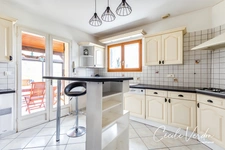Maison 7 pièces avec piscine et dépendance à vendre à LAMONZIE SAINT MARTIN (24).