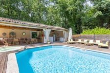BELEYMAS (24) proche Bergerac – Propriété de charme du XIXe siècle 10 pièces avec dépendances, piscine et potentiel d’accueil sur 8 500 m²