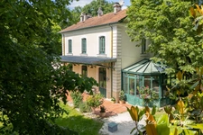 BELEYMAS (24) proche Bergerac – Propriété de charme du XIXe siècle 10 pièces avec dépendances, piscine et potentiel d’accueil sur 8 500 m²