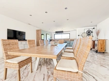 PROPRIETE DE 250 M2 SUR 3276 M2 DE TERRAIN- 4 SUITES PARENTALES - PISCINE 14 X 3M - POLL HOUSE - 2 GARAGES- BELEYMAS (24)