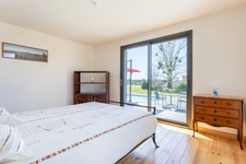 Single-storey wooden house for sale, 149 m², 5 rooms, swimming pool, 2 garages - BERGERAC (24)