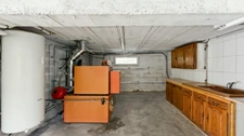 Maison entièrement rénovée à vendre 4 pièces de 85m2 avec 3 chambres et garage 60 m2 sur 833 m2 de terrain à CREYSSE (24)
