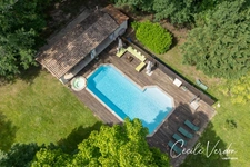 BELEYMAS (24) proche Bergerac – Propriété de charme du XIXe siècle 10 pièces avec dépendances, piscine et potentiel d’accueil sur 8 500 m²