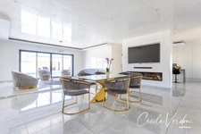 Maison moderne haut de gamme 226 m2 + annexe bureau de 55 m2  à vendre Bergerac - 9 pièces - 4 chambres - piscine - 2 garages 60 m2