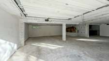 Maison entièrement rénovée à vendre 4 pièces de 85m2 avec 3 chambres et garage 60 m2 sur 833 m2 de terrain à CREYSSE (24)