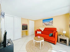 For sale: A haven of peace in the pine forest on a GOLF course at LACANAU OCEAN (33)