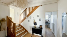 A vendre-Villa avec piscine 4 chambres dont 2 suites vue panoramique sans vis à vis MOULEYDIER (24) 