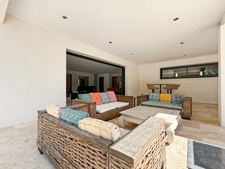 PROPRIETE DE 250 M2 SUR 3276 M2 DE TERRAIN- 4 SUITES PARENTALES - PISCINE 14 X 3M - POLL HOUSE - 2 GARAGES- BELEYMAS (24)