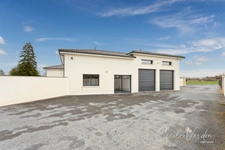 Maison moderne haut de gamme 226 m2 + annexe bureau de 55 m2  à vendre Bergerac - 9 pièces - 4 chambres - piscine - 2 garages 60 m2