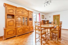 Maison 7 pièces avec piscine et dépendance à vendre à LAMONZIE SAINT MARTIN (24).